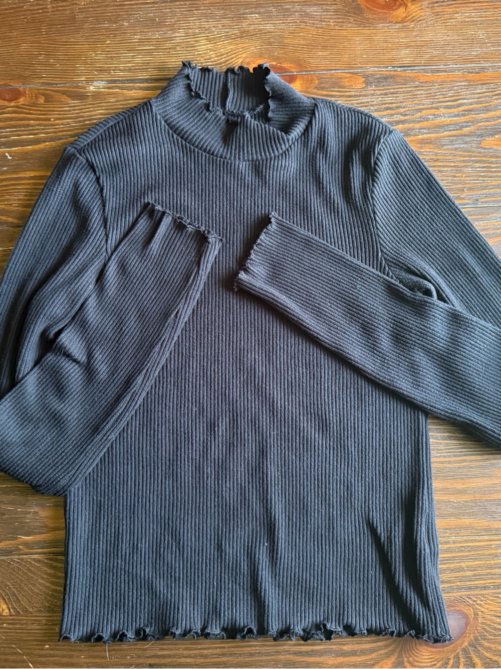 American Eagle Outfitters Black Ribbed Lettuce-Edge Mock Neck Top